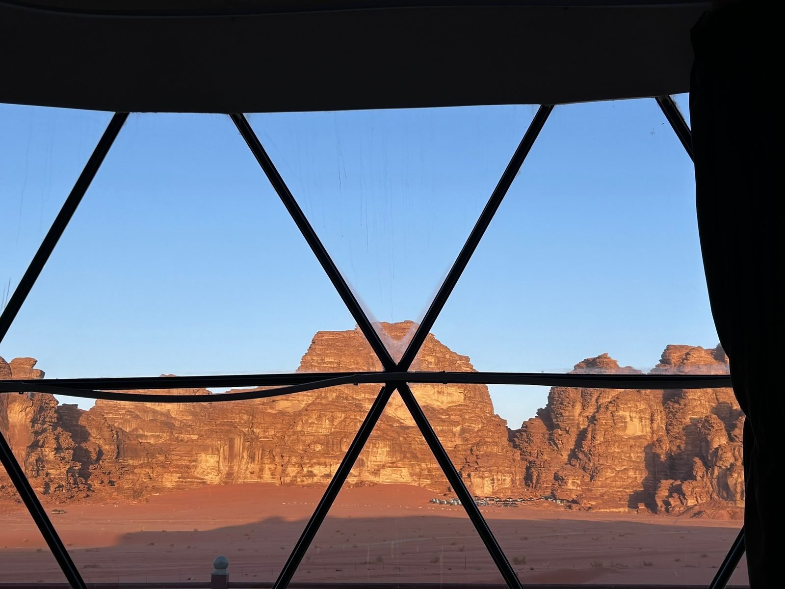 Wadi Rum: il risveglio dalla stanza a bolla