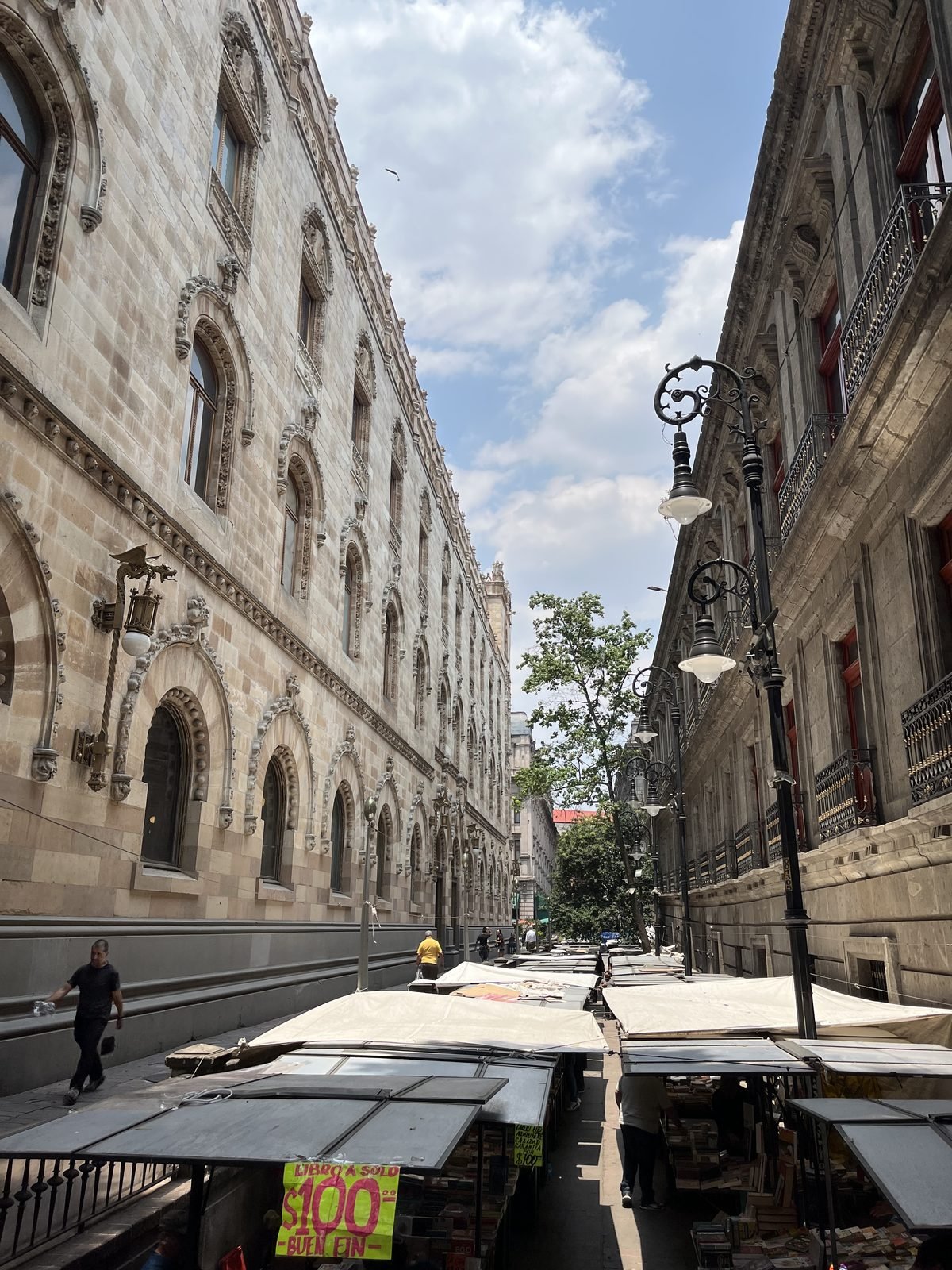 Le vie del centro storico