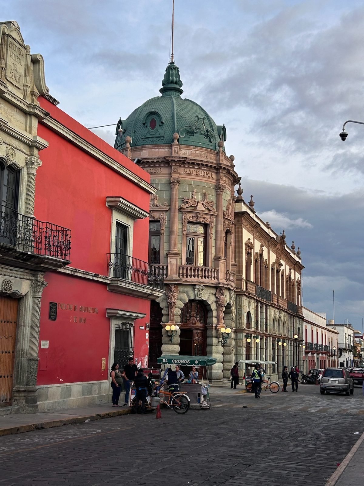 Un patio nel centro storico